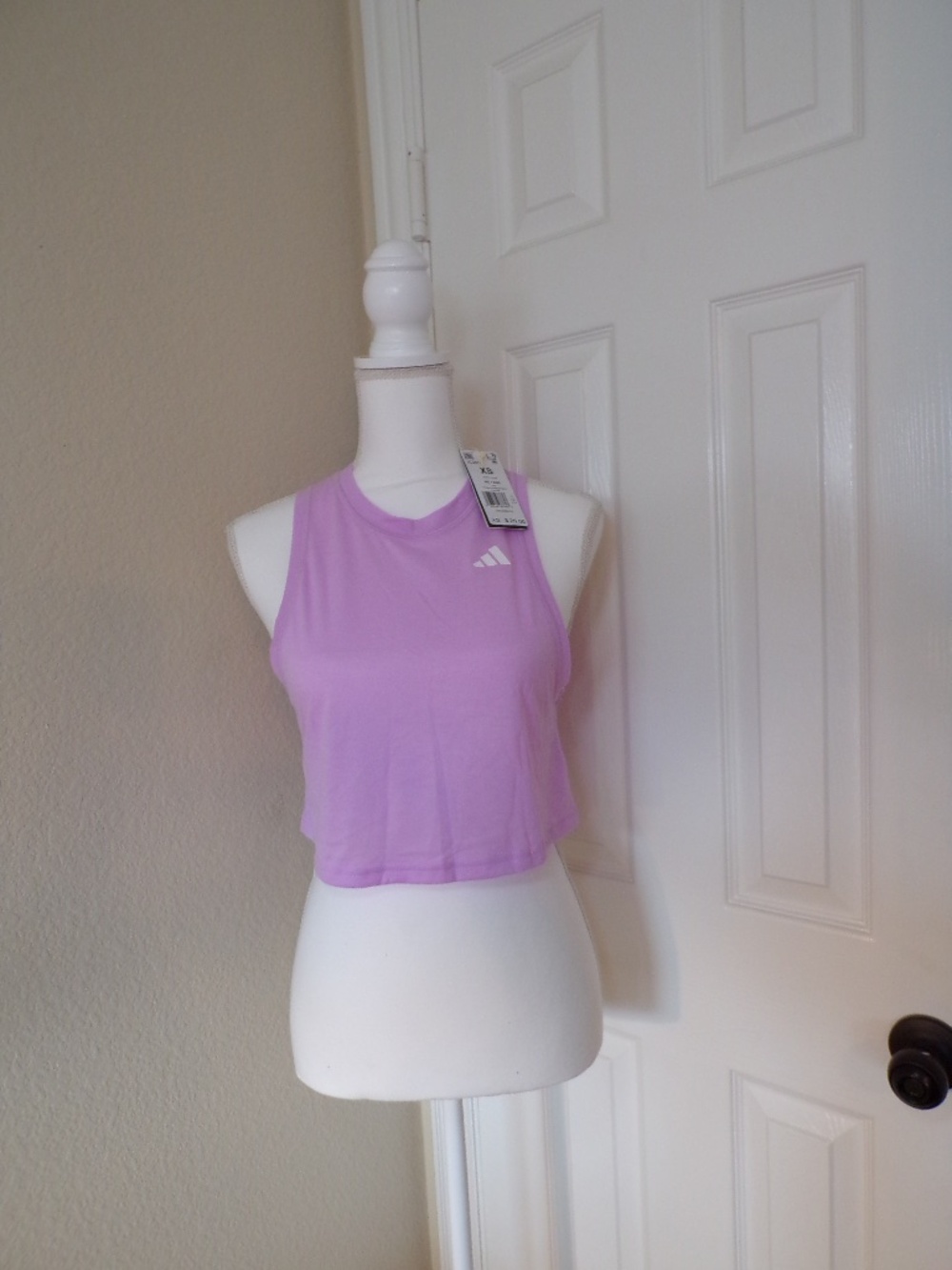 Adidas Women's Cropped Training Tank Top – Bliss Lilac – Size XS